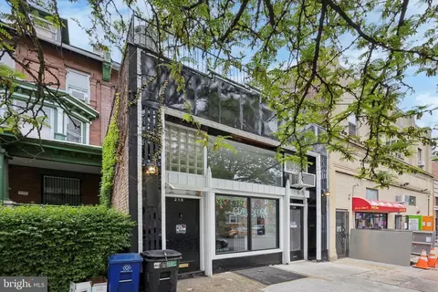 218 S 45th St, Philadelphia, PA 19104