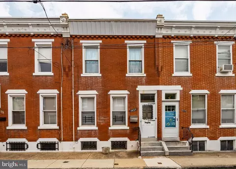 1637 S Rosewood St, Philadelphia, PA 19145