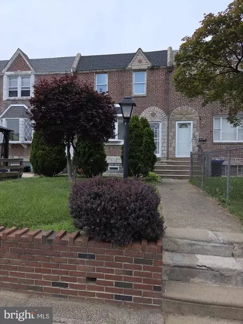 6132 Charles St, Philadelphia, PA 19135