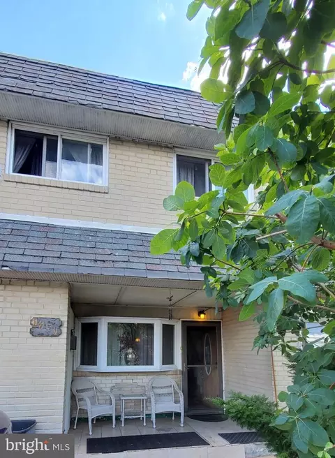 1431 N 12th St, Philadelphia, PA 19122