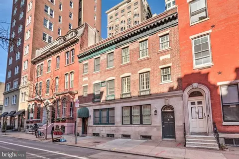 1831 Spruce St, Philadelphia, PA 19103