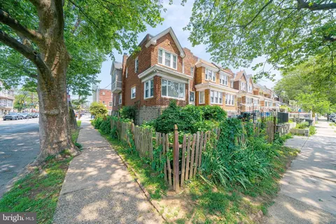 3301 Englewood St, Philadelphia, PA 19149
