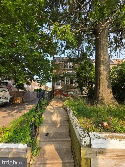 6141 Shisler St, Philadelphia, PA 19149