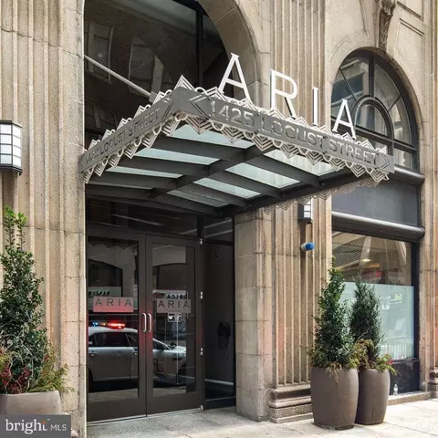 1425 Locust St #5C, Philadelphia, PA 19102