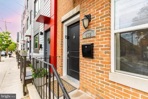 432 E Thompson St, Philadelphia, PA 19125