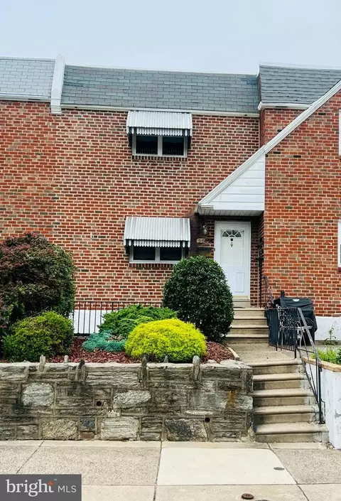 5922 Andale St, Philadelphia, PA 19149