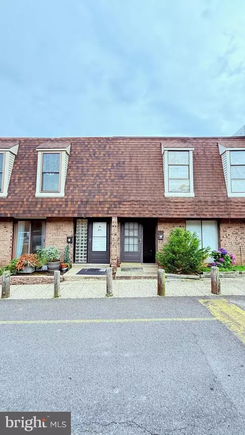 11881 A Academy Rd #I6, Philadelphia, PA 19154