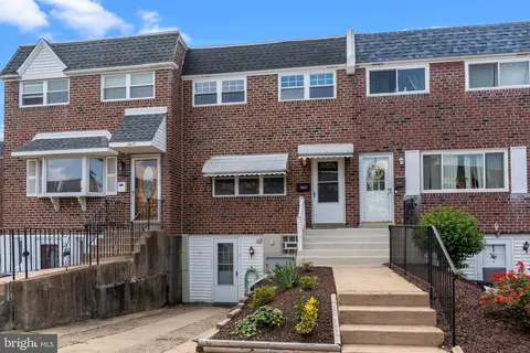 3647 Friar Rd, Philadelphia, PA 19154