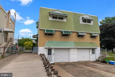 2861 Sebring Rd, Philadelphia, PA 19152