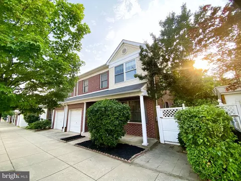 1328 S 5th St, Philadelphia, PA 19147