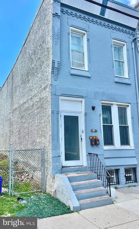 2538 N 16th St, Philadelphia, PA 19132