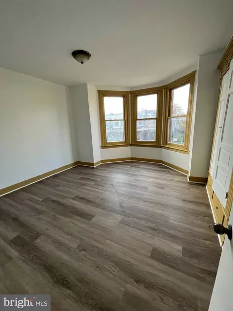 706 W Butler St, Philadelphia, PA 19140