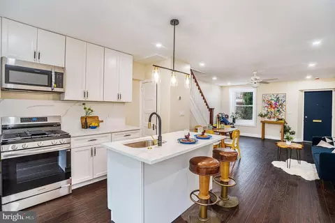 4641 Fernhill Rd, Philadelphia, PA 19144
