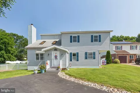 9804 Avalon Pl, Philadelphia, PA 19114