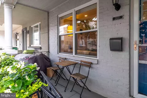 2937 S Sydenham St, Philadelphia, PA 19145