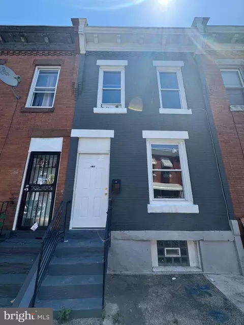 2751 N Hemberger St, Philadelphia, PA 19132