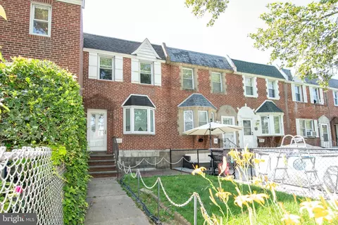 6121 Mulberry St, Philadelphia, PA 19135