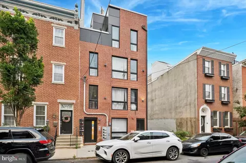 871 N 20th St #3, Philadelphia, PA 19130