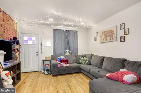 1921 S Bonsall St, Philadelphia, PA 19145