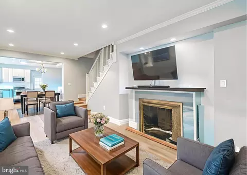 5044 Erringer Pl, Philadelphia, PA 19144