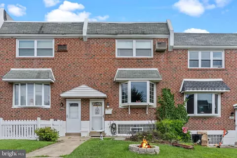 2811 Maxwell St, Philadelphia, PA 19136