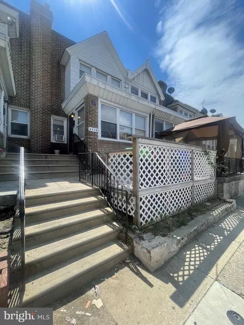 6710 Guyer Ave, Philadelphia, PA 19142