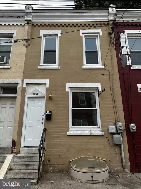 2256 N Sydenham St, Philadelphia, PA 19132