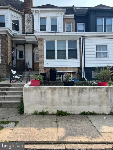 1752 S 60th St, Philadelphia, PA 19142