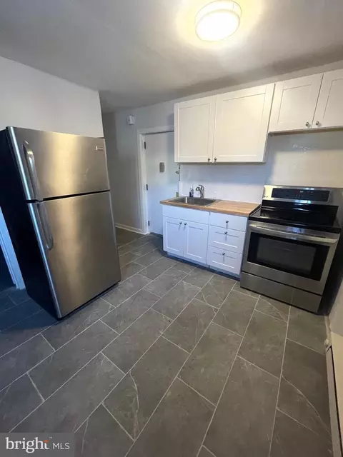 300 W Coulter St, Philadelphia, PA 19144