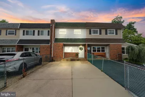 3215 Fairdale Rd, Philadelphia, PA 19154