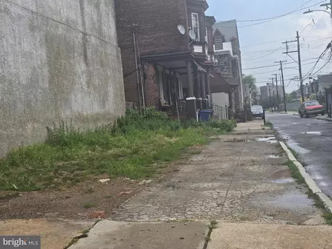 1813 N Natrona St, Philadelphia, PA 19121