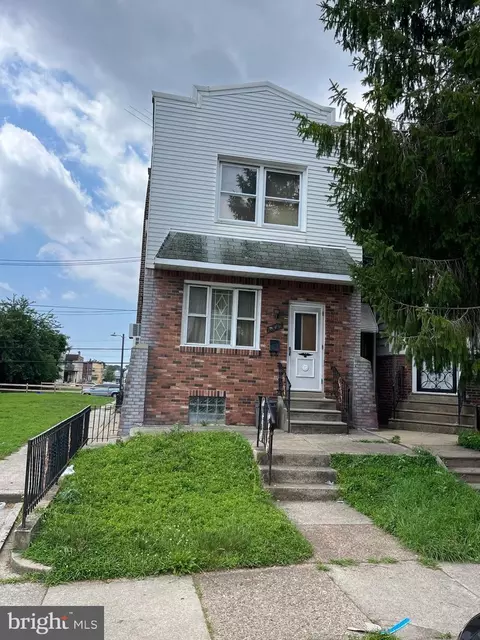 2626 S 67th St, Philadelphia, PA 19142