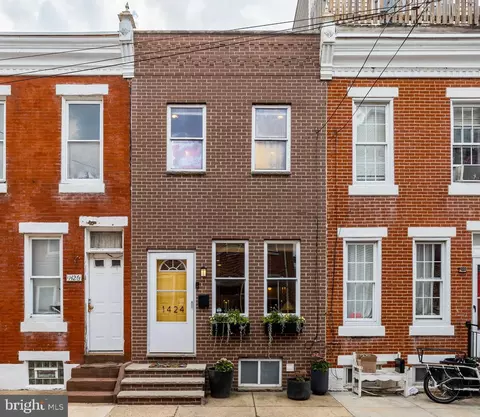 1424 S Orianna St, Philadelphia, PA 19147
