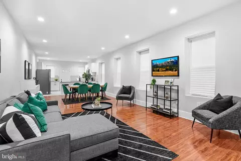 5944 Catharine St, Philadelphia, PA 19143