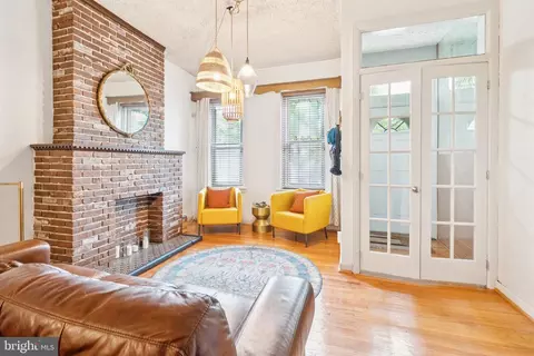 2535 E Monmouth St, Philadelphia, PA 19134