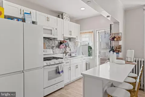 5203 Ditman St, Philadelphia, PA 19124