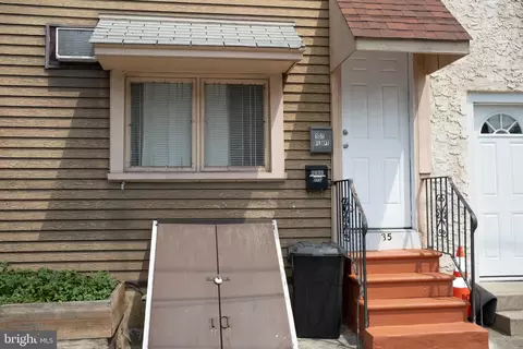 2035 S 5th St, Philadelphia, PA 19148