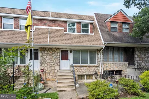 5408 Vicaris St, Philadelphia, PA 19128