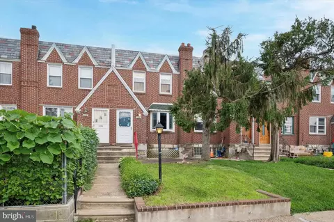 7117 Large St, Philadelphia, PA 19149