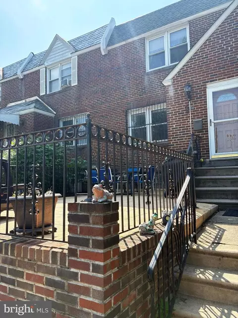 6230 Summerdale Ave, Philadelphia, PA 19111