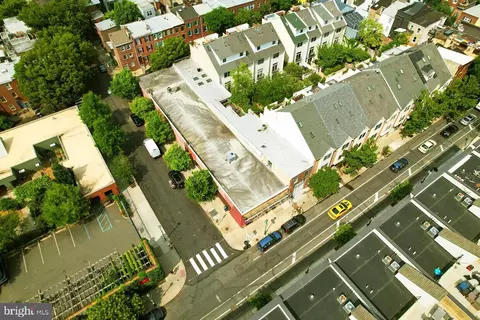 2429 South St, Philadelphia, PA 19146