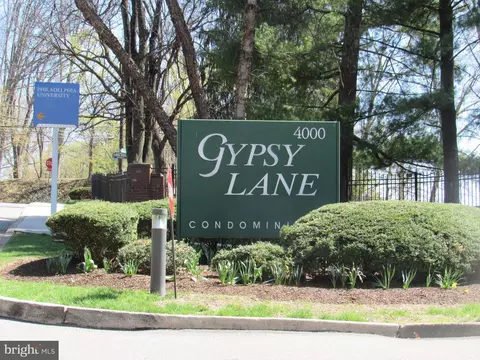 4000 Gypsy Ln #603 F2, Philadelphia, PA 19129