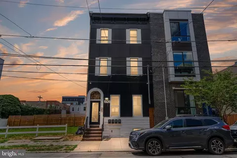 1928 E Cumberland St, Philadelphia, PA 19125