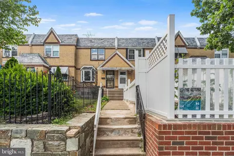 7048 E Roosevelt Blvd, Philadelphia, PA 19149