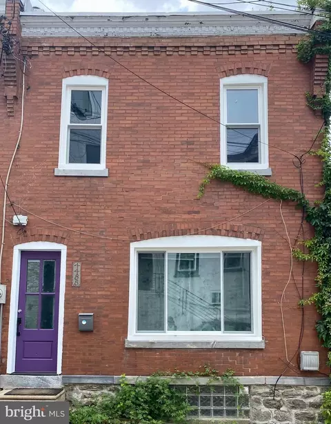 4488 Fleming St, Philadelphia, PA 19128