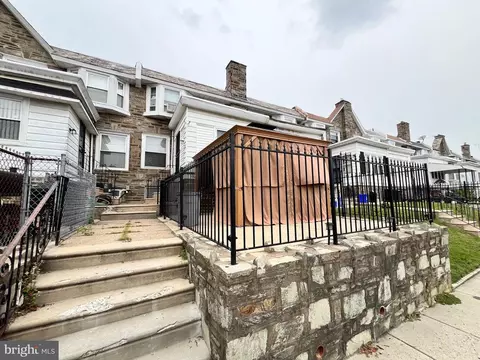 5932 Frontenac St, Philadelphia, PA 19149