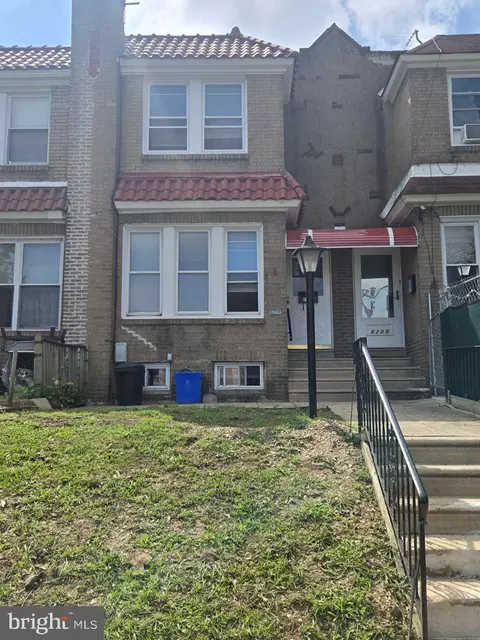 6207 Charles St, Philadelphia, PA 19135
