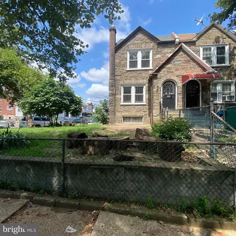 5234 Montour St, Philadelphia, PA 19124