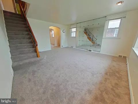 1128 Princeton Ave, Philadelphia, PA 19111