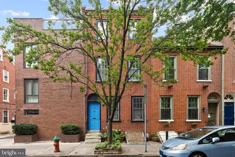 1224 Pine St, Philadelphia, PA 19107